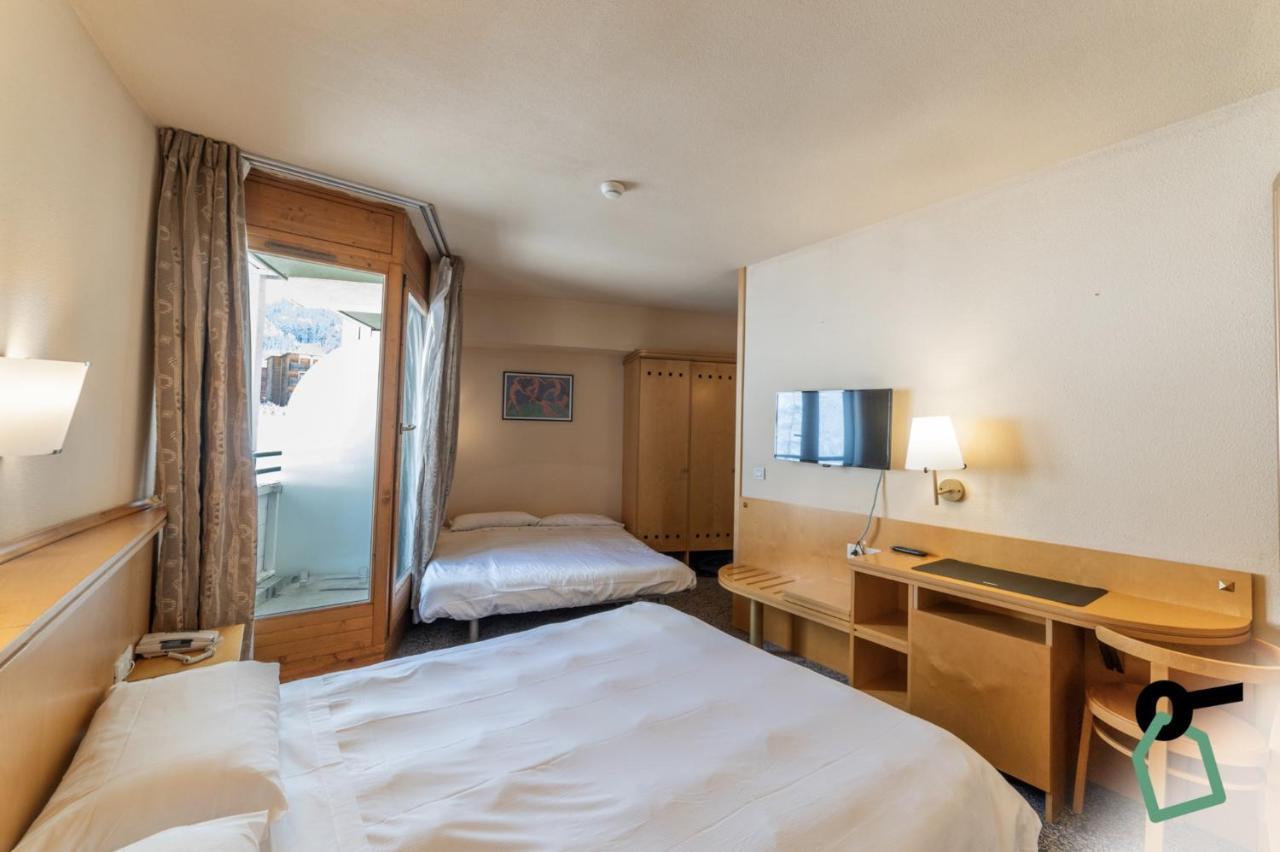 Hotiday Hotel Colle Sestriere Exteriör bild