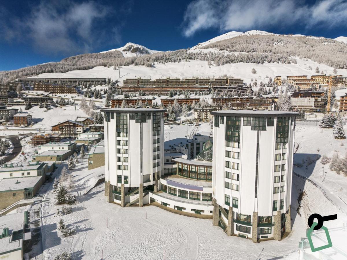 Hotiday Hotel Colle Sestriere Exteriör bild
