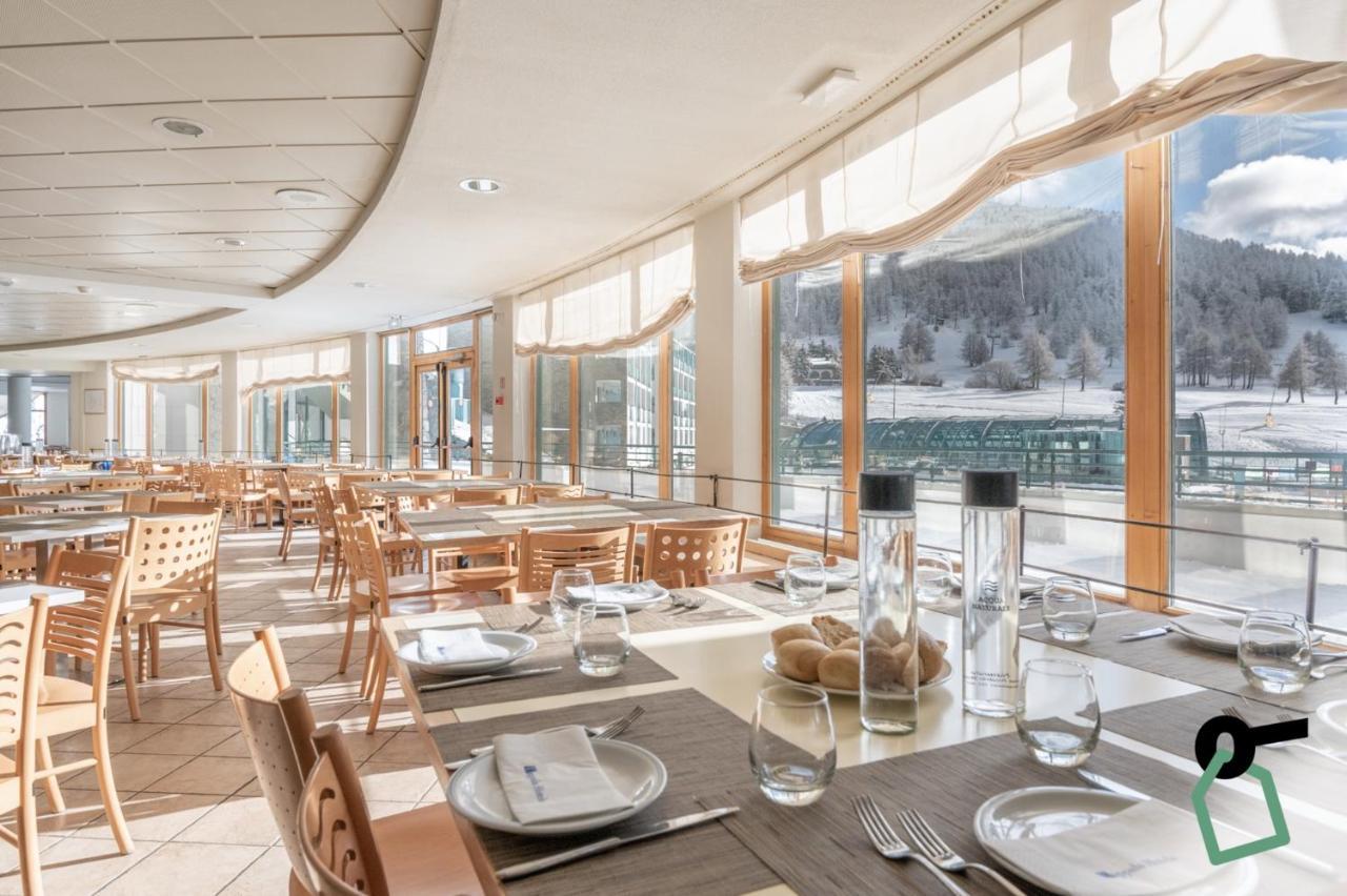 Hotiday Hotel Colle Sestriere Exteriör bild