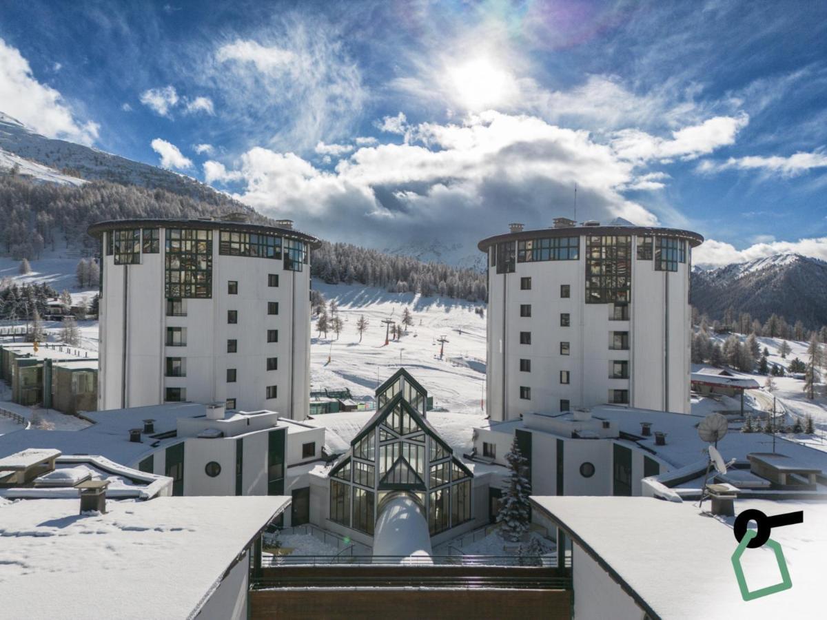 Hotiday Hotel Colle Sestriere Exteriör bild